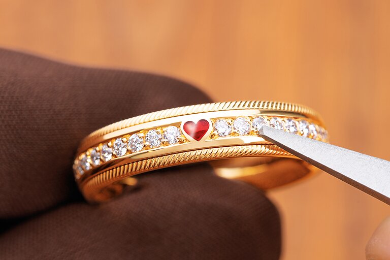 607255-51007GG — DECLARATION OF LOVE